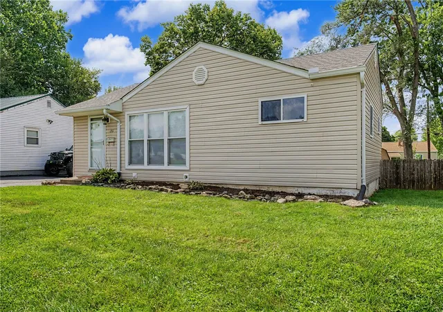Photo 2 of Sale Pending at 287 Travis Dr, Riverside, OH 45431 | MLS# 967582 | Listing updated on 2026-10-06