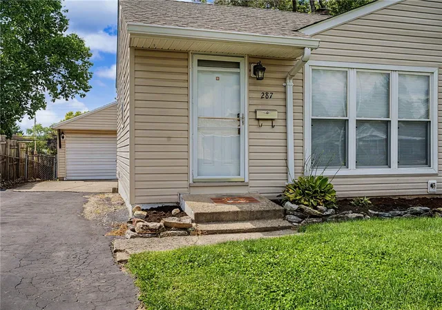 Photo 3 of Sale Pending at 287 Travis Dr, Riverside, OH 45431 | MLS# 967582 | Listing updated on 2026-10-06