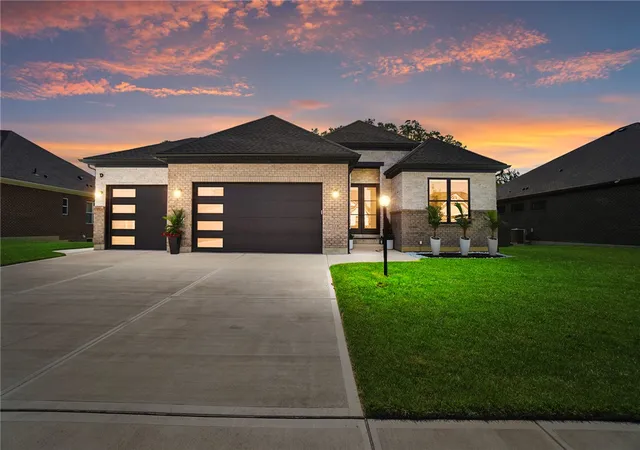Photo 1 of Single family home for sale at 1265 Normandy, Clearcreek Twp, OH 45458 | MLS# 967656 | Listing updated on 2026-09-08