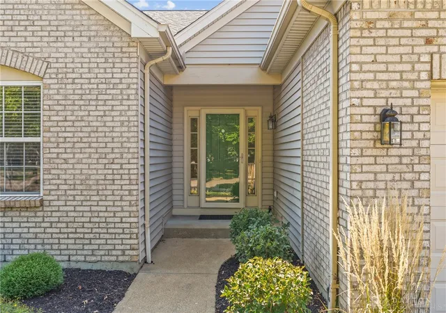 Photo 2 of Sale Pending at 555 County Down Ln, Loveland, OH 45140 | MLS# 967612 | Listing updated on 2026-08-30