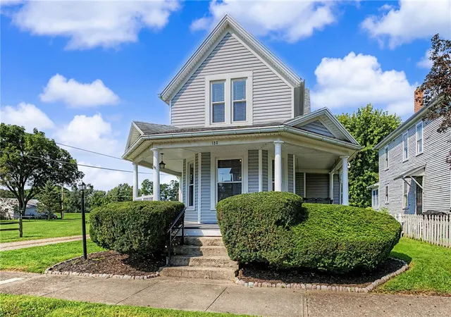 Photo 3 of Single family home for sale at 123 S Walnut St, Germantown, OH 45327 | MLS# 967625 | Listing updated on 2026-10-07
