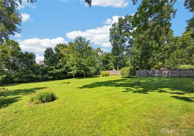 Photo 22 of Sale Pending at 2627 Big Woods Trl, Beavercreek, OH 45431 | MLS# 967679 | Listing updated on 2026-09-02