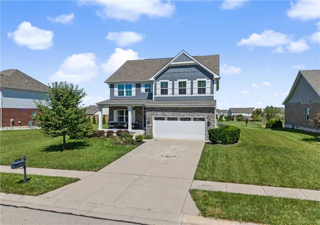 Photo 2 of Single family home for sale at 9535 Aspen Brook Ct, Centerville, OH 45458 | MLS# 967346 | Listing updated on 2026-09-12