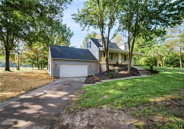 Photo 2 of Single family home for sale at 4615 S Dayton Brandt Rd, Bethel Twp, OH 45344 | MLS# 967691 | Listing updated on 2026-09-10