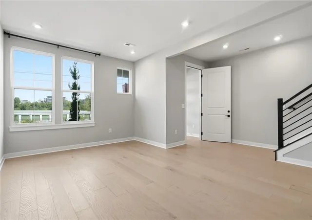 Photo 3 of Condo for sale at 7418 Durham Pl, West Chester, OH 45069 | MLS# 967664 | Listing updated on 2026-10-01
