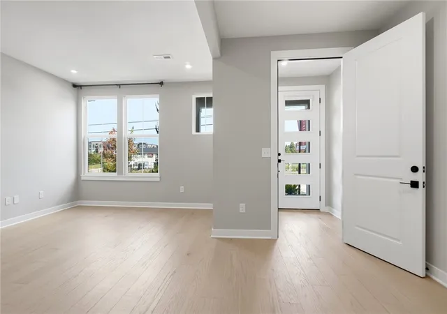 Photo 4 of Condo for sale at 7418 Durham Pl, West Chester, OH 45069 | MLS# 967664 | Listing updated on 2026-10-01