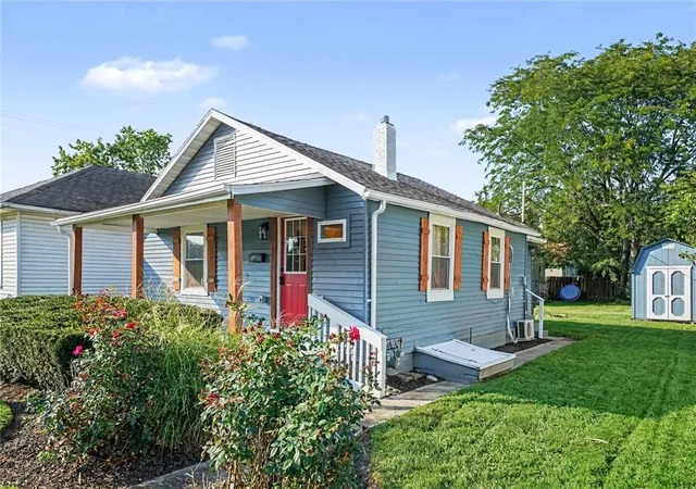 Photo 3 of Sale Pending at 7 Brown St, Franklin, OH 45005 | MLS# 967681 | Listing updated on 2026-10-02