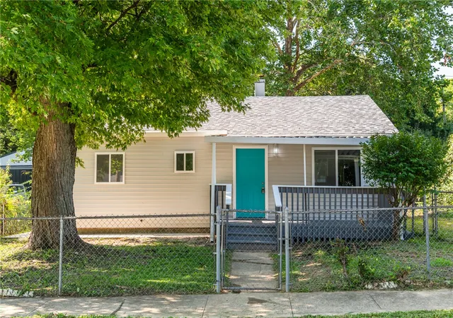 Single family home for sale at 1103 Russell Ave, Springfield, OH 45506 | MLS# 967634