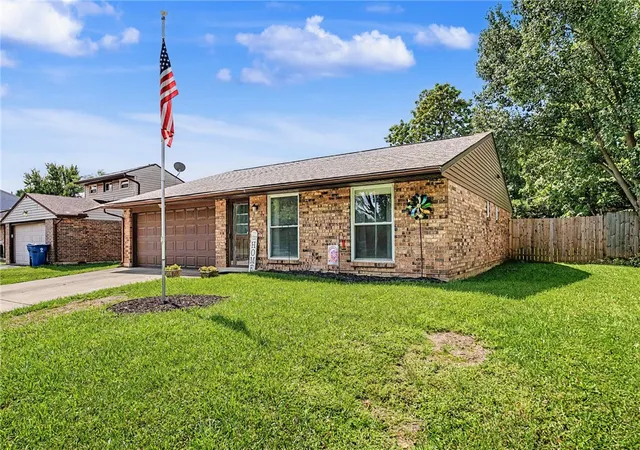 Photo 3 of Single family home for sale at 7773 Timber Hill Dr, Dayton, OH 45424 | MLS# 967734 | Listing updated on 2026-09-04
