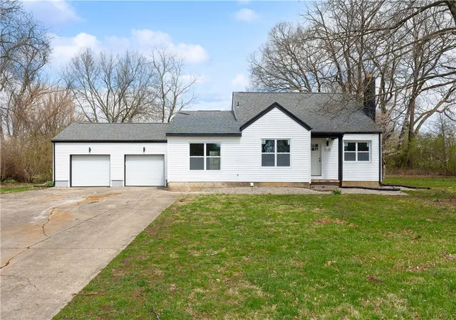 Photo 1 of Single family home for sale at 2725 Stonequarry Rd, Dayton, OH 45414 | MLS# 967753 | Listing updated on 2026-09-06