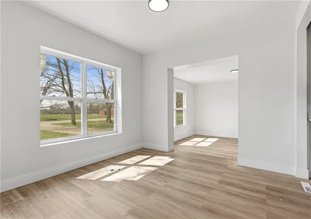 Photo 2 of Single family home for sale at 2725 Stonequarry Rd, Dayton, OH 45414 | MLS# 967753 | Listing updated on 2026-09-06