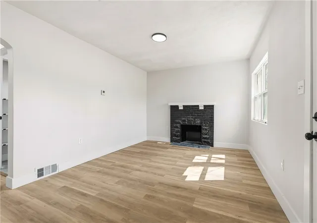 Photo 3 of Single family home for sale at 2725 Stonequarry Rd, Dayton, OH 45414 | MLS# 967753 | Listing updated on 2026-09-06