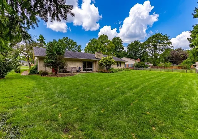 Photo 1 of Single family home for sale at 208 N Village Dr, Centerville, OH 45459 | MLS# 966756 | Listing updated on 2026-09-10