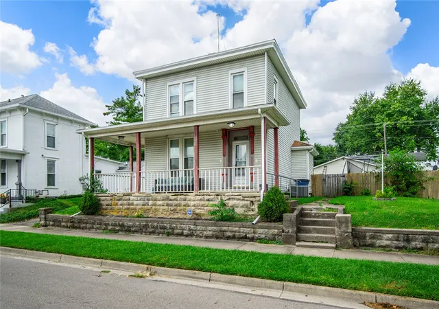 Photo 2 of Single family home for sale at 507 S Commerce St, Lewisburg, OH 45338 | MLS# 966834 | Listing updated on 2026-09-05