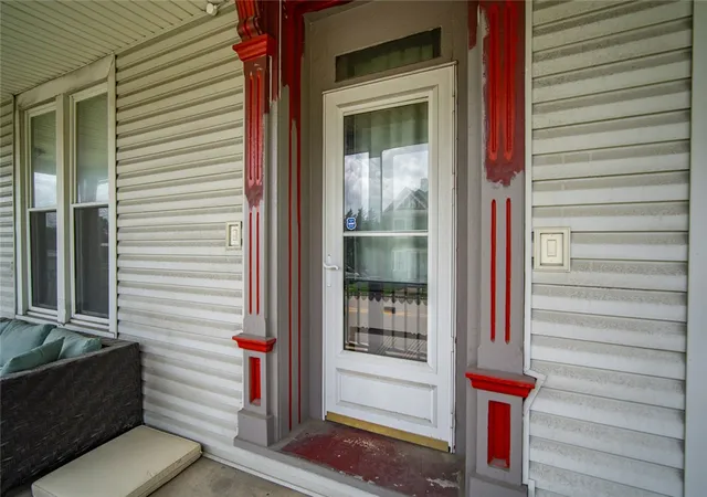 Photo 3 of Single family home for sale at 507 S Commerce St, Lewisburg, OH 45338 | MLS# 966834 | Listing updated on 2026-09-05