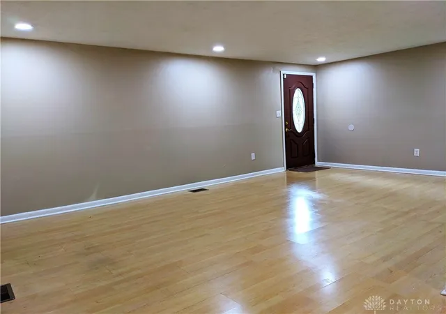 Photo 3 of Single family home for sale at 4673 Hedgewood Dr, Dayton, OH 45406 | MLS# 966210 | Listing updated on 2026-10-05