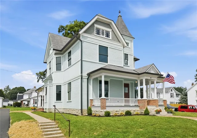 Photo 3 of Single family home for sale at 17 Jefferson St, Brookville, OH 45309 | MLS# 966945 | Listing updated on 2026-08-30