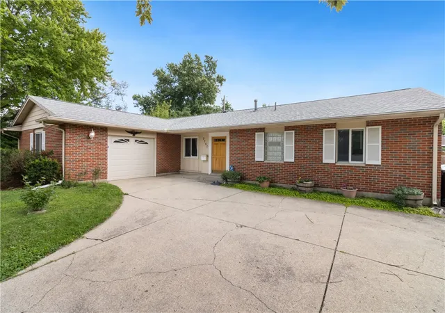 Photo 3 of Single family home for sale at 5760 Burkhardt Rd, Dayton, OH 45431 | MLS# 967350 | Listing updated on 2026-10-01