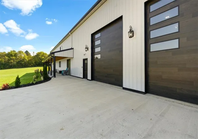 Photo 3 of Sale Pending at 711 E Us 42, Xenia, OH 45385 | MLS# 967782 | Listing updated on 2026-09-03