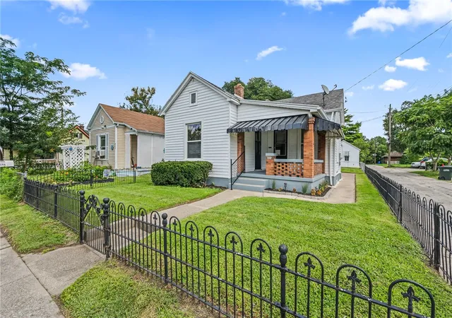 Photo 2 of Sale Pending at 426 Hulbert St, Dayton, OH 45410 | MLS# 967785 | Listing updated on 2026-09-06