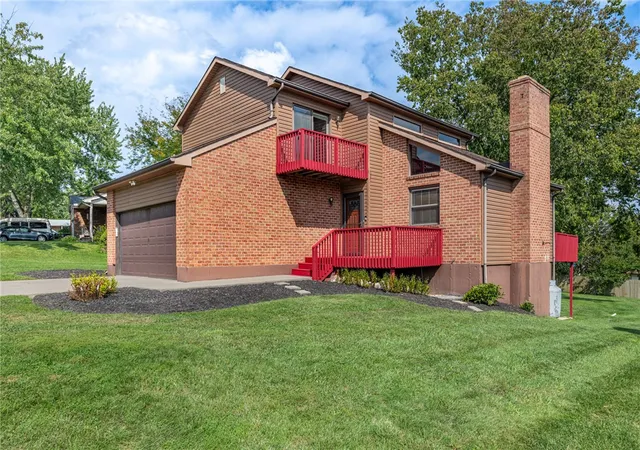 Photo 3 of Single family home for sale at 226 Bernard Dr, Monroe, OH 45050 | MLS# 967784 | Listing updated on 2026-09-13