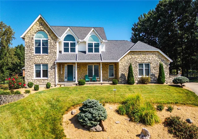 Photo 1 of Single family home for sale at 273 Livingston Ct, Hamilton, OH 45013 | MLS# 967802 | Listing updated on 2026-09-08