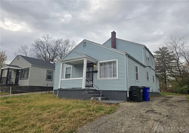 Photo 1 of Sale Pending at 927 Verona Rd, Dayton, OH 45417 | MLS# 967772 | Listing updated on 2026-09-12