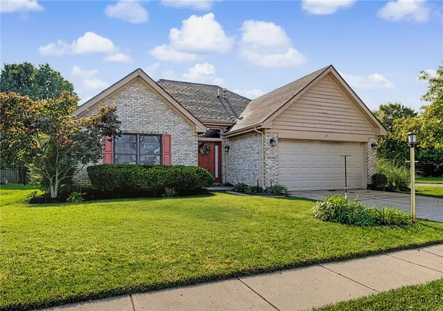 Photo 2 of Single family home for sale at 9446 Country Path Trl, Miamisburg, OH 45342 | MLS# 967750 | Listing updated on 2026-09-10