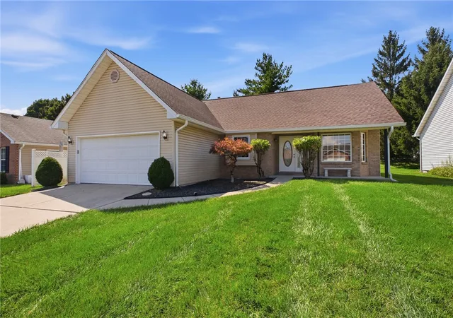 Photo 3 of Sale Pending at 120 Jodee Dr, Middletown, OH 45042 | MLS# 967809 | Listing updated on 2026-09-15
