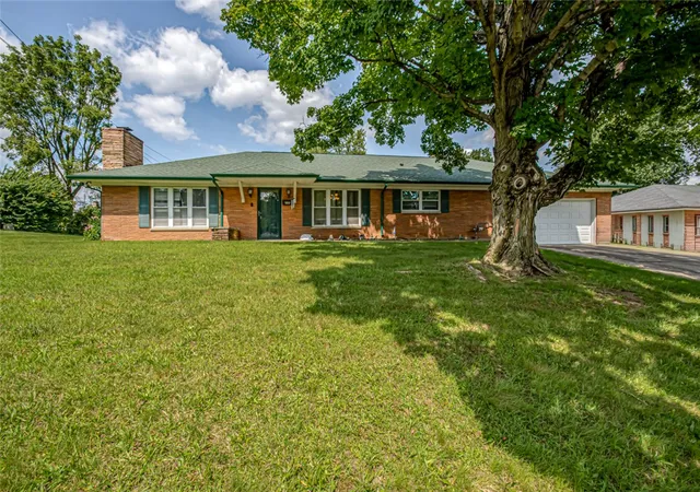 Photo 1 of Sale Pending at 141 Greenhill Rd, Dayton, OH 45405 | MLS# 967394 | Listing updated on 2026-09-21