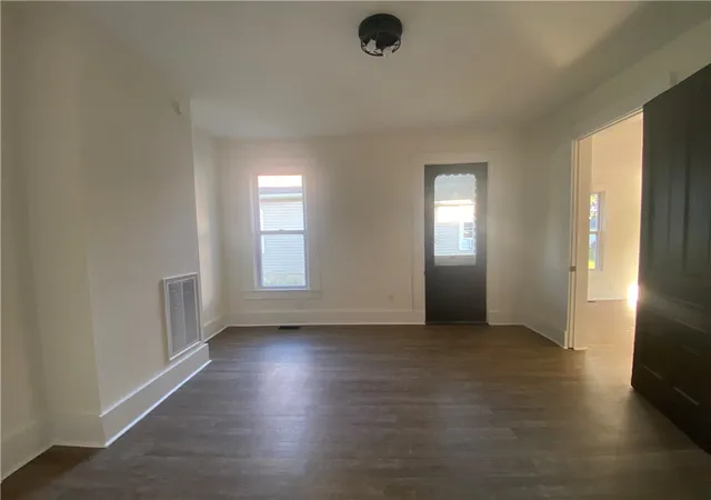 Photo 4 of Single family home for sale at 1033 W North St, Piqua, OH 45356 | MLS# 967816 | Listing updated on 2026-08-31