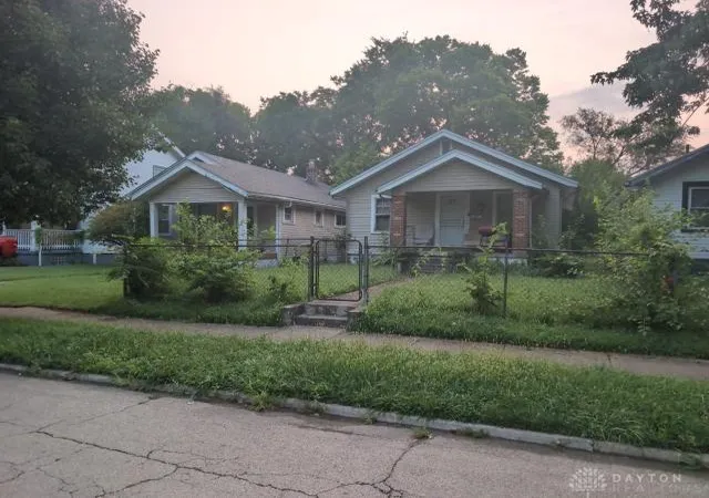 Photo 2 of Sale Pending at 574 Gramont Ave, Dayton, OH 45402 | MLS# 967826 | Listing updated on 2026-09-29