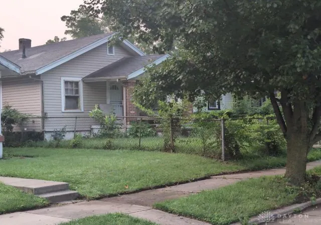 Photo 3 of Sale Pending at 574 Gramont Ave, Dayton, OH 45402 | MLS# 967826 | Listing updated on 2026-09-29