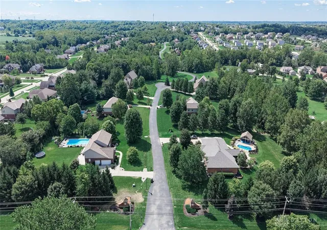 Photo 82 of Mansion for sale at 5512 Charleston Woods Dr, Liberty Township, OH 45044 | MLS# 967875 | Listing updated on 2026-09-10