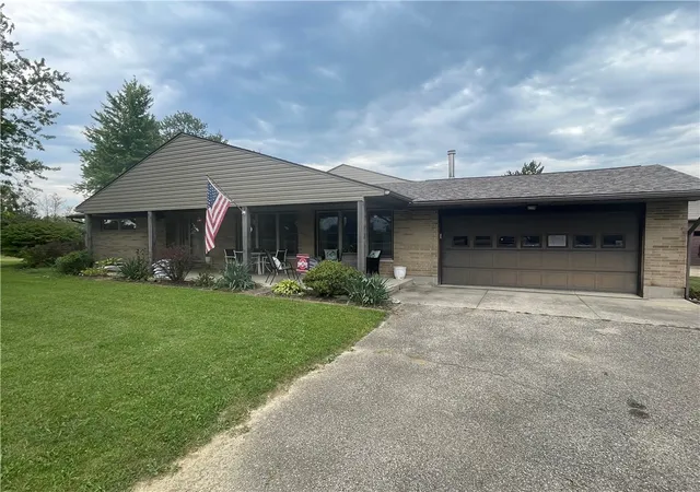 Photo 2 of Single family home for sale at 468 Kiser Lake Rd, Saint Paris, OH 43072 | MLS# 967860 | Listing updated on 2026-10-04