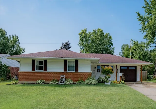 Photo 3 of Single family home for sale at 7834 Harshmanville Rd, Dayton, OH 45424 | MLS# 967783 | Listing updated on 2026-09-20