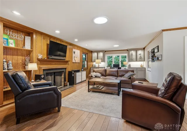 Photo 4 of Sale Pending at 1315 Upson Pl, Dayton, OH 45409 | MLS# 967272 | Listing updated on 2026-09-06