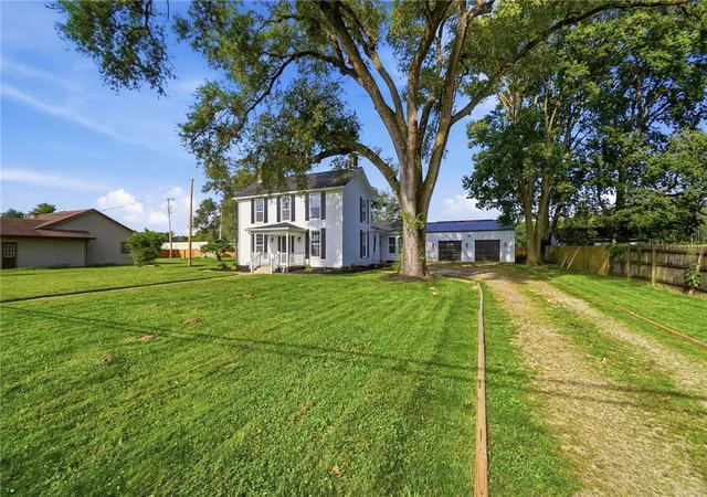 Photo 3 of Single family home for sale at 708 N Oakland St, Urbana, OH 43078 | MLS# 966118 | Listing updated on 2026-09-13