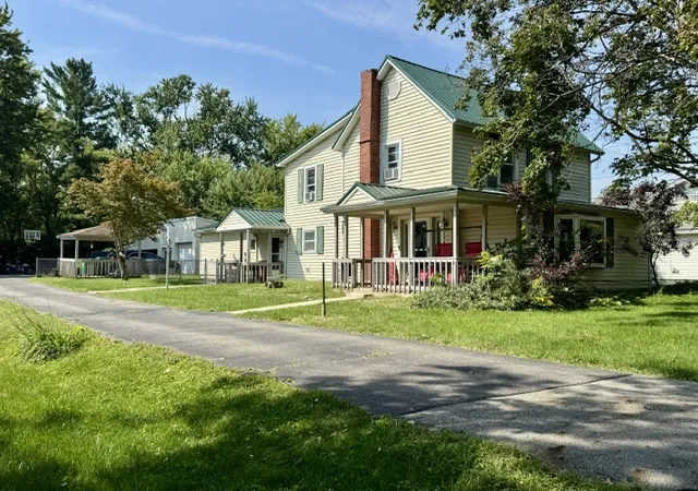 Photo 1 of Sale Pending at 3335 E High St, Springfield, OH 45505 | MLS# 967760 | Listing updated on 2026-09-05