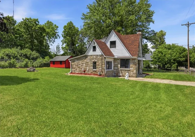 Photo 4 of Single family home for sale at 1541 Mcarthur Ave, Dayton, OH 45417 | MLS# 967885 | Listing updated on 2026-09-02