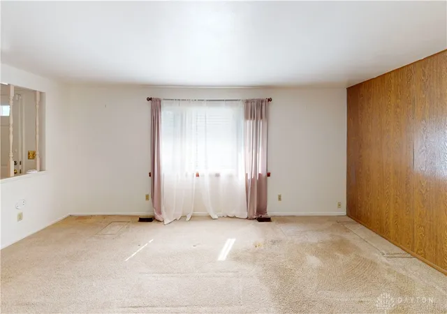 Photo 4 of Single family home for sale at 5741 Toulon Ct, Dayton, OH 45424 | MLS# 967720 | Listing updated on 2026-09-10