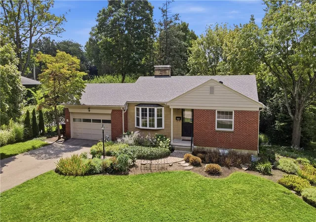 Single family home for sale at 264 Napoleon Dr, Dayton, OH 45429 | MLS# 967910