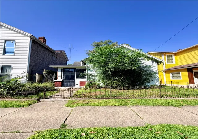 Photo 2 of Sale Pending at 133 Mcclure St, Dayton, OH 45403 | MLS# 967807 | Listing updated on 2026-09-17