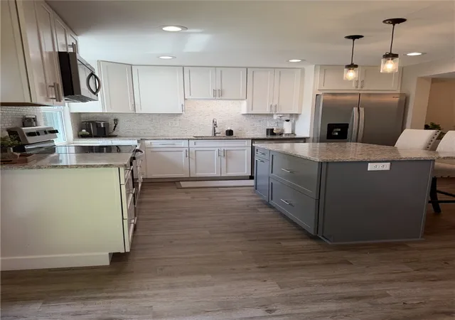 Photo 4 of Sale Pending at 1442 Long Is Ct, Beavercreek, OH 45434 | MLS# 967928 | Listing updated on 2026-09-10