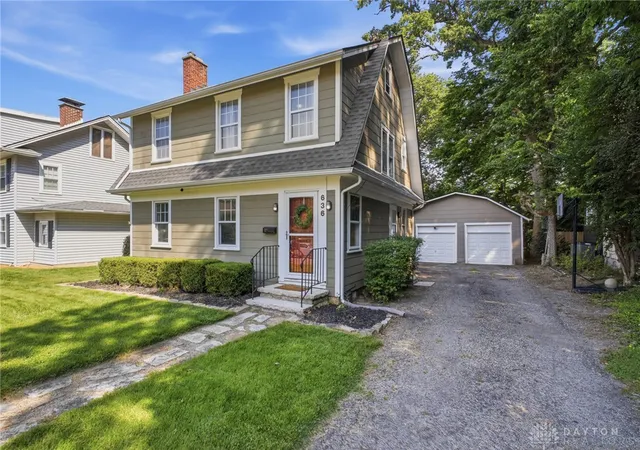 Photo 4 of Sale Pending at 636 W 2nd Street, Springfield, OH 45504 | MLS# 967956 | Listing updated on 2026-09-04