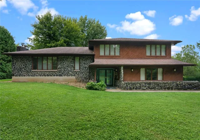 Photo 1 of Sale Pending at 855 Mcbee Rd, Sugarcrk Twp, OH 45305 | MLS# 967876 | Listing updated on 2026-09-04