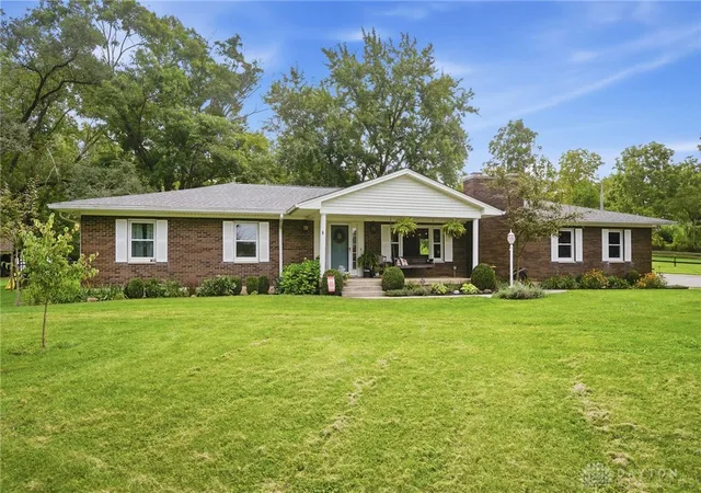 Photo 3 of Single family home for sale at 580 Stubbs Ml Rd, Lebanon, OH 45036 | MLS# 967968 | Listing updated on 2026-09-05