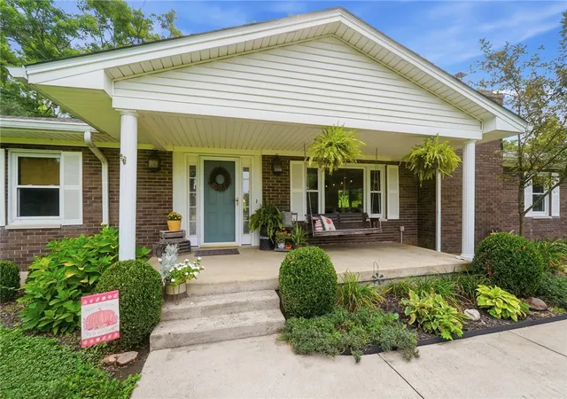 Photo 4 of Single family home for sale at 580 Stubbs Ml Rd, Lebanon, OH 45036 | MLS# 967968 | Listing updated on 2026-09-05