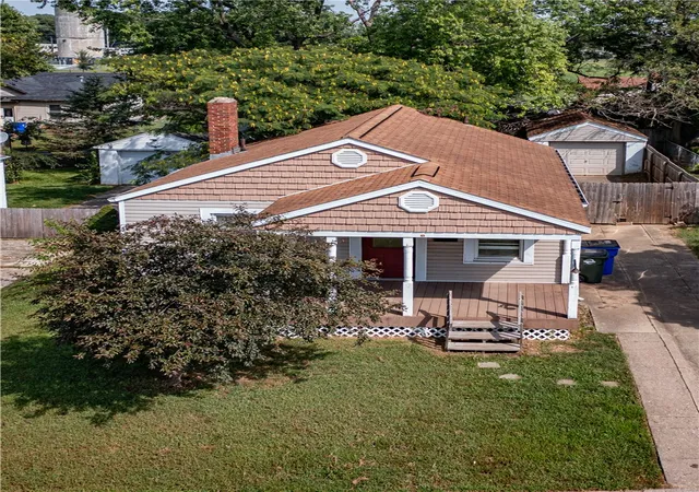 Photo 33 of Sale Pending at 18 N Riverview Dr, Hamilton, OH 45015 | MLS# 967821 | Listing updated on 2026-09-03