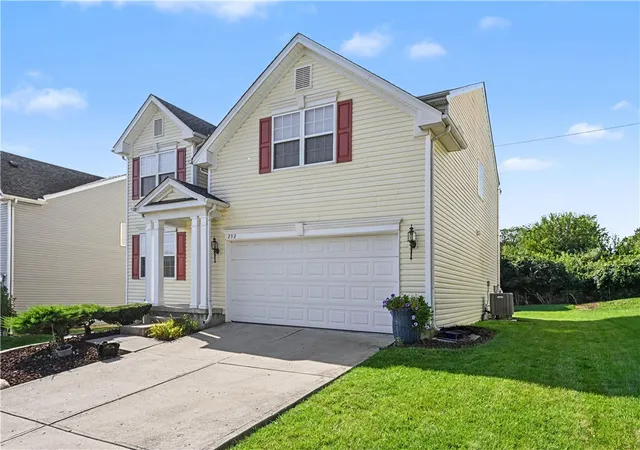 Photo 2 of Sale Pending at 292 Parrott Ct, Fairborn, OH 45324 | MLS# 967814 | Listing updated on 2026-10-06